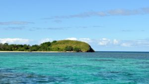 vu de l'îlot Uo avec Blue lagoon taxiboat à Nouméa